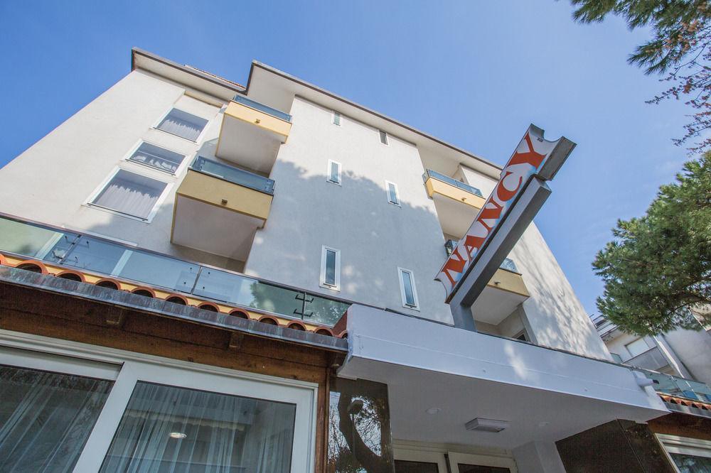 Hotel Nancy Rimini Exterior photo