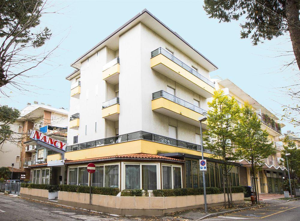 Hotel Nancy Rimini Exterior photo